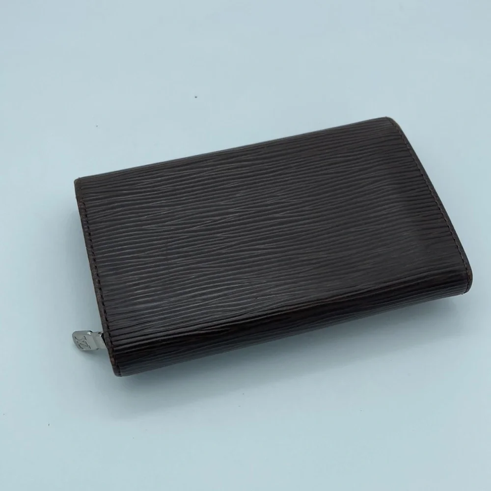 LOUIS VUITTON DARK BROWN EPI WALLET